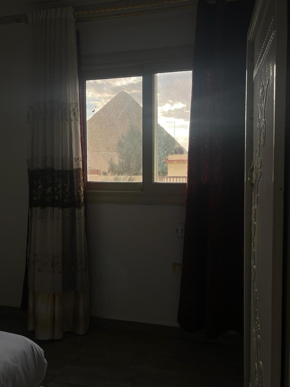 Pyramids View, Apartment Caïro Buitenkant foto